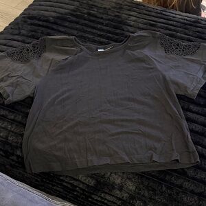 Old Navy Black Tee with Crochet Sleeves